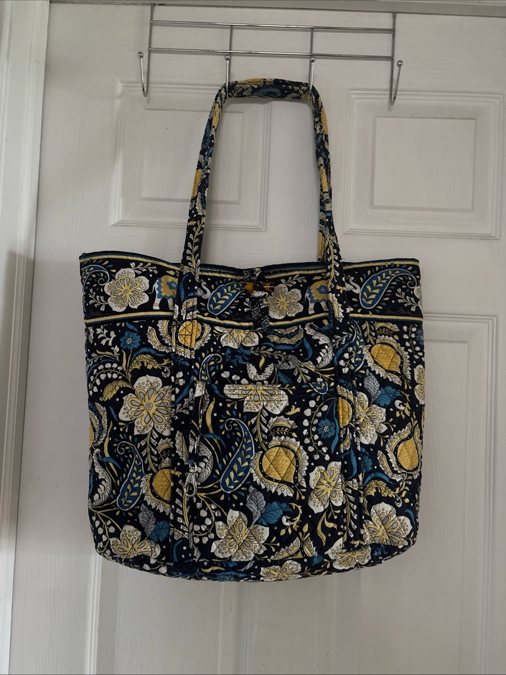 Vera Bradley Retired Ellie Blue Paisley Elephant Tote Bag w/ Pockets Ex Cond